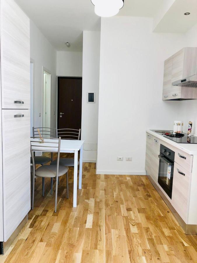Vt Home - Appartamento Milano Zona Navigli Ngoại thất bức ảnh
