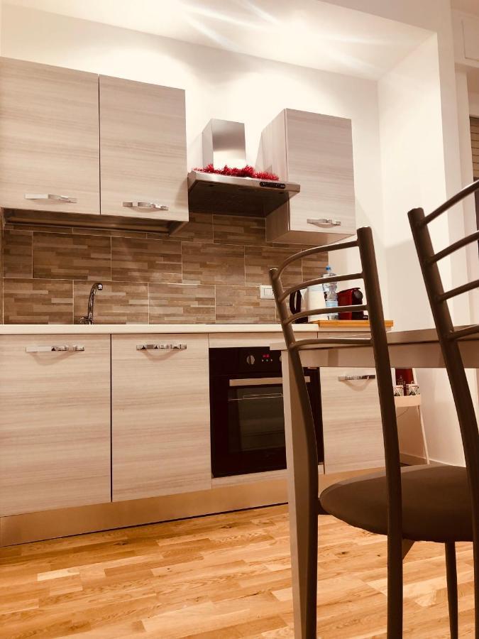 Vt Home - Appartamento Milano Zona Navigli Ngoại thất bức ảnh