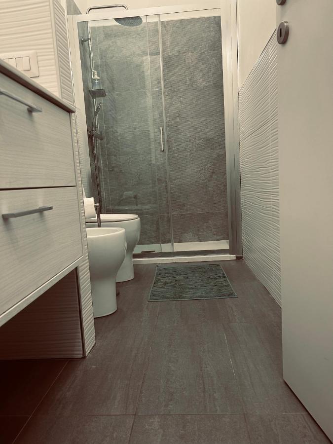 Vt Home - Appartamento Milano Zona Navigli Ngoại thất bức ảnh